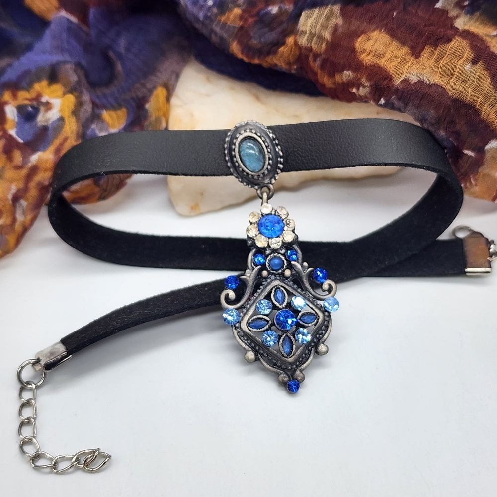 Black Necklace Boho Victorian Medallion Vintage Silver Blue Teardrop Leather